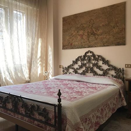 Bed and Breakfast La Lanterna Di Lida E Beppe Pisa Exterior foto