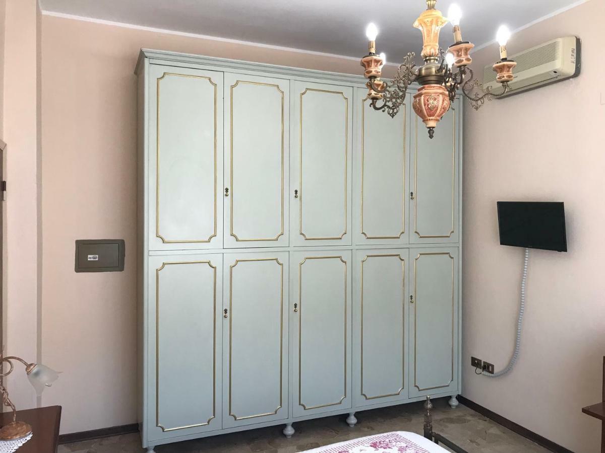 Bed and Breakfast La Lanterna Di Lida E Beppe Pisa Exterior foto