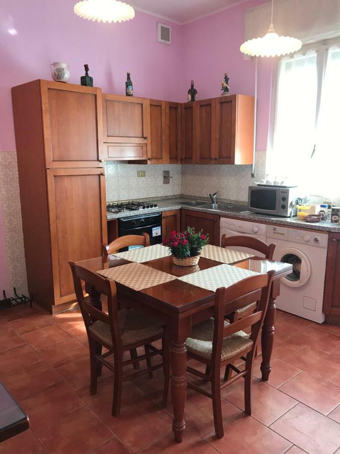Bed and Breakfast La Lanterna Di Lida E Beppe Pisa Exterior foto
